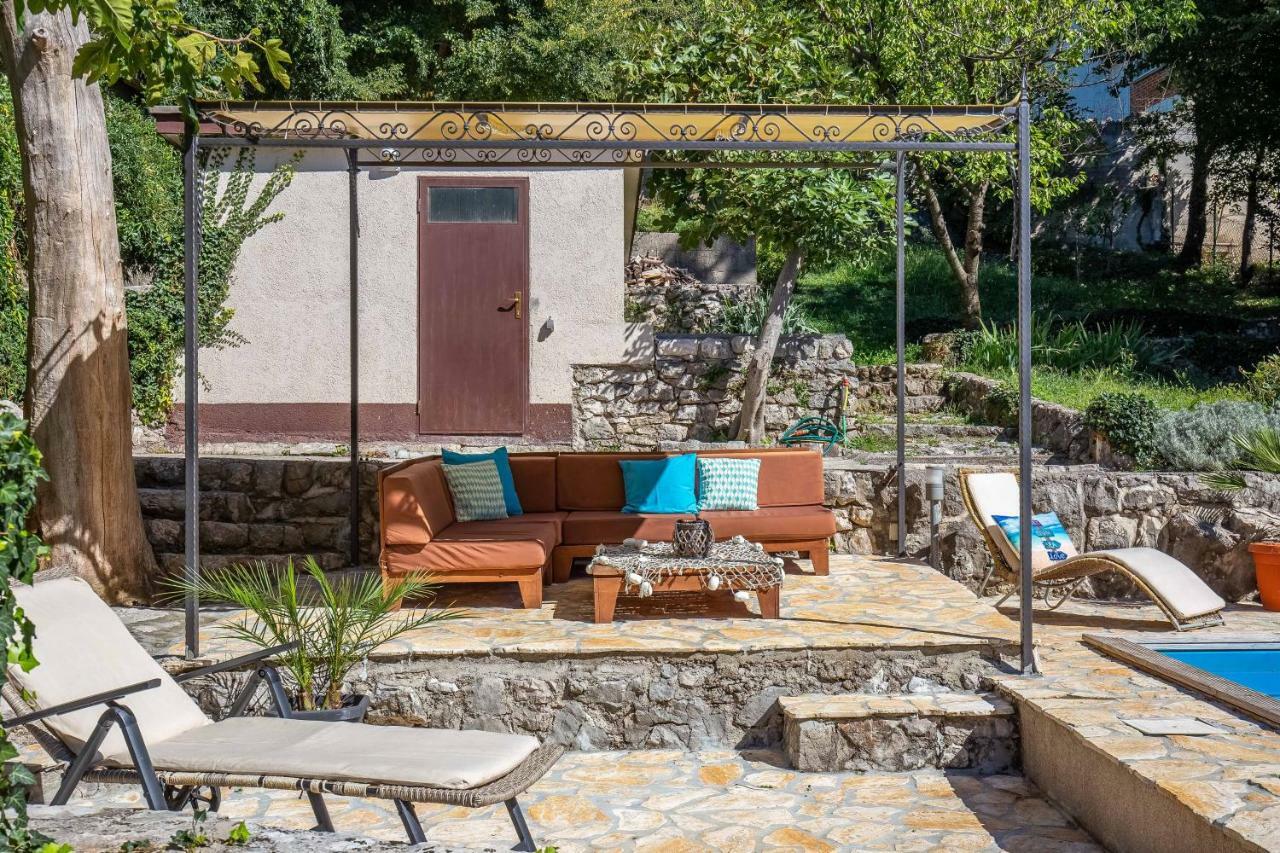 Holiday Home Zita Кральевица Экстерьер фото